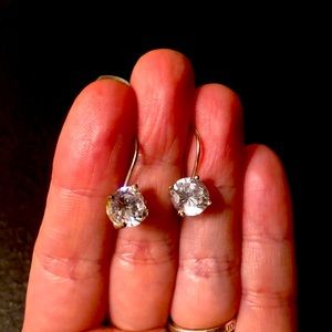 Silver crystal/Diamond stud dangle earrings